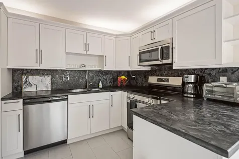 5338 S Fountains Drive Drive S Lake Worth FL 33467