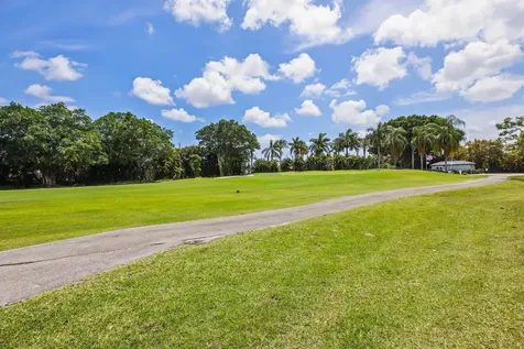 5338 S Fountains Drive Drive S Lake Worth FL 33467