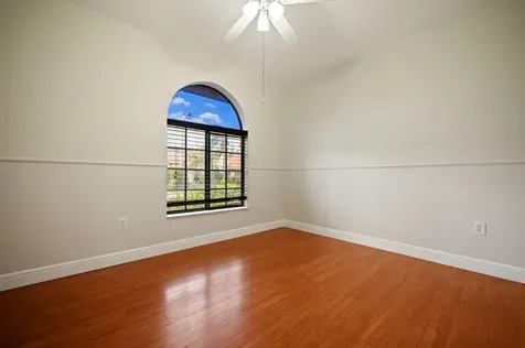7039 Golf Pointe Circle Tamarac FL 33321