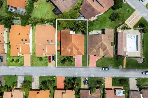 7039 Golf Pointe Circle Tamarac FL 33321