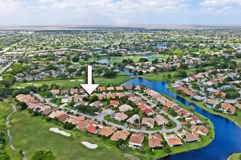 7039 Golf Pointe Circle Tamarac FL 33321
