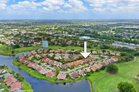 7039 Golf Pointe Circle Tamarac FL 33321