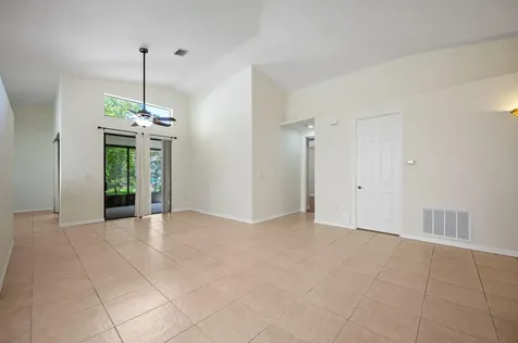 7039 Golf Pointe Circle Tamarac FL 33321