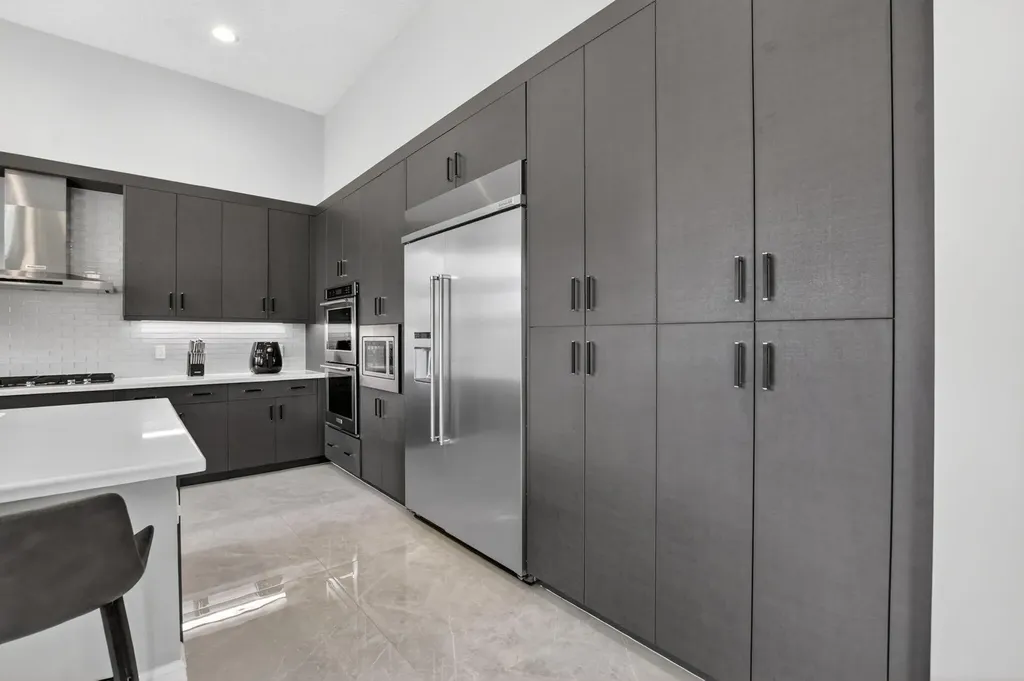 17358 Santaluce Manor Boca Raton FL 33496