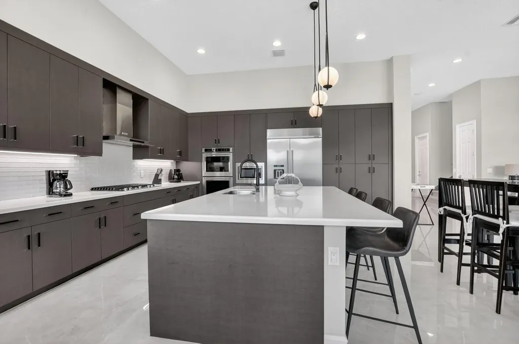 17358 Santaluce Manor Boca Raton FL 33496