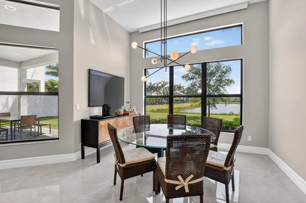 17358 Santaluce Manor Boca Raton FL 33496