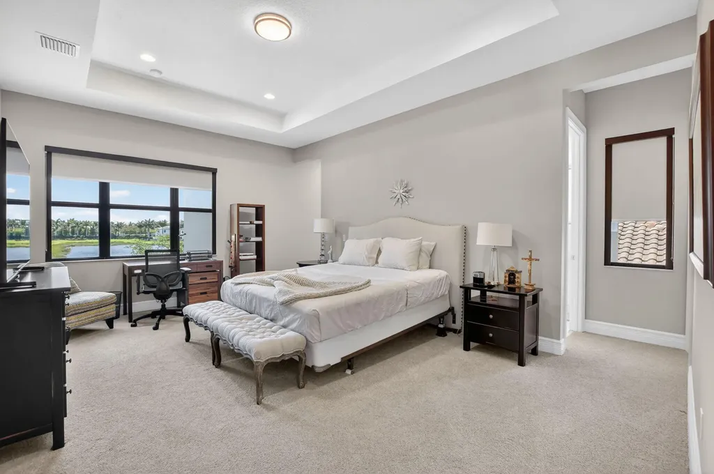 17358 Santaluce Manor Boca Raton FL 33496