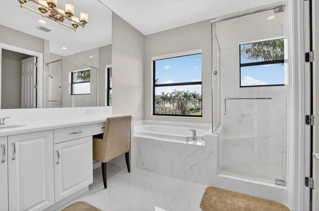17358 Santaluce Manor Boca Raton FL 33496