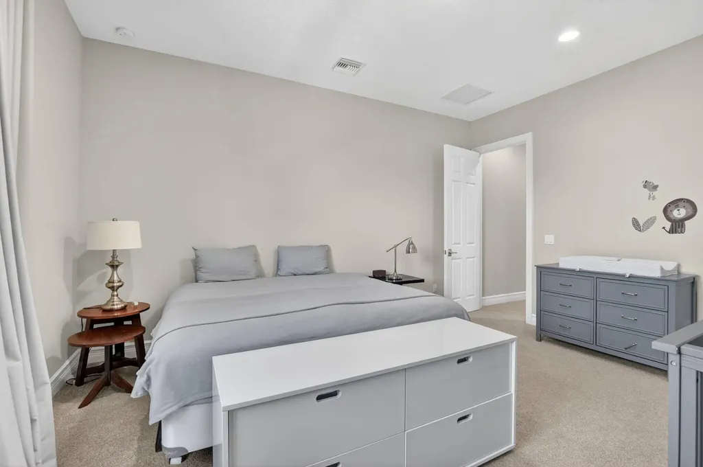17358 Santaluce Manor Boca Raton FL 33496