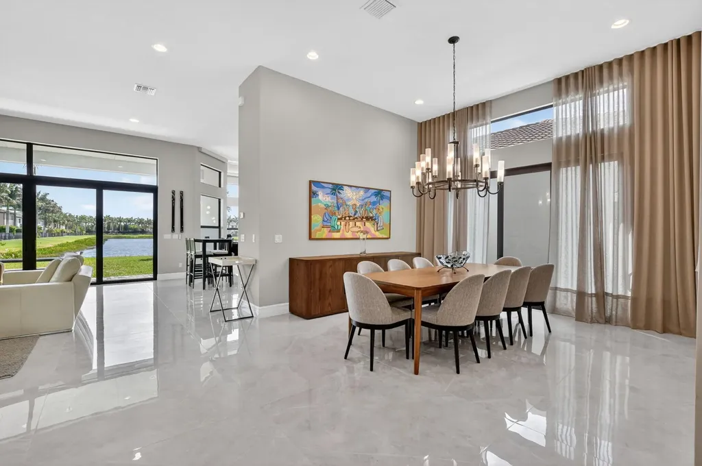 17358 Santaluce Manor Boca Raton FL 33496