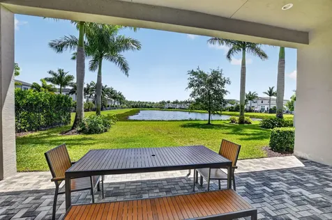 17358 Santaluce Manor Boca Raton FL 33496
