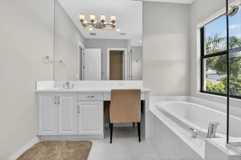 17358 Santaluce Manor Boca Raton FL 33496