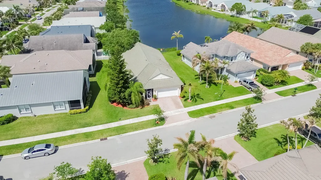 163 NW Pleasant Grove Way Port St Lucie FL 34986