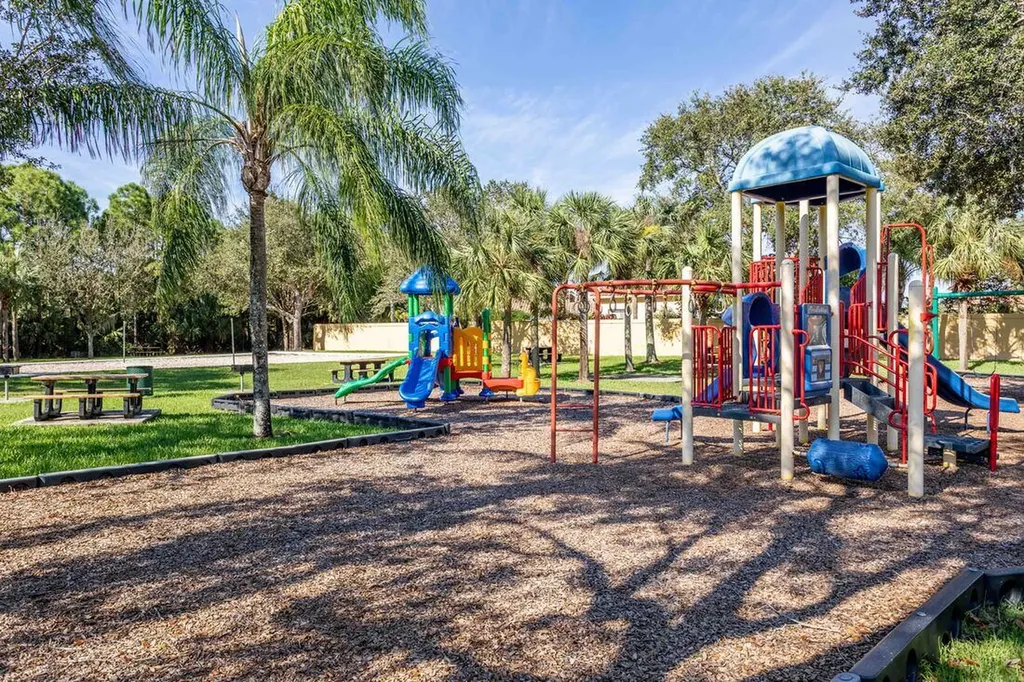 163 NW Pleasant Grove Way Port St Lucie FL 34986