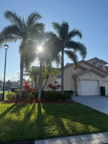 1948 Waterside Court E Wellington FL 33414