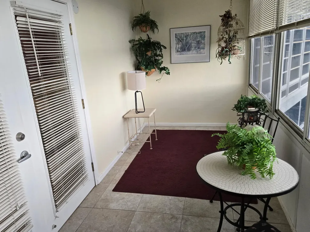 4047 N Newport N Deerfield Beach FL 33442