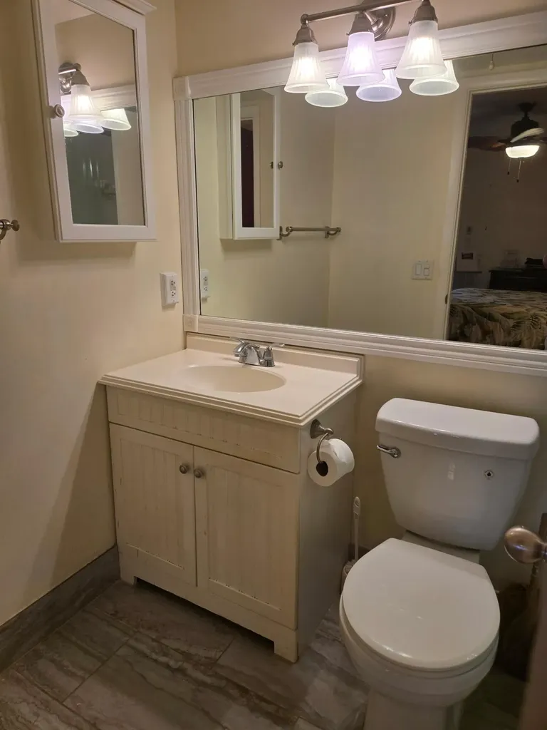 4047 N Newport N Deerfield Beach FL 33442