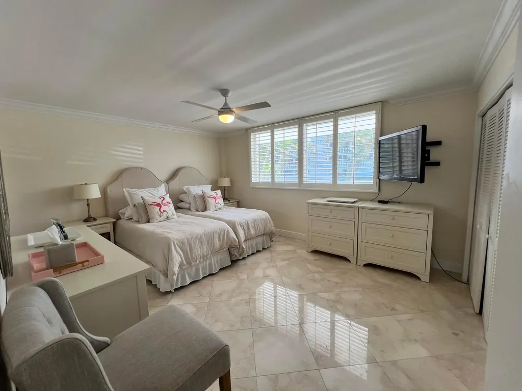 139 Sunrise Avenue Palm Beach FL 33480