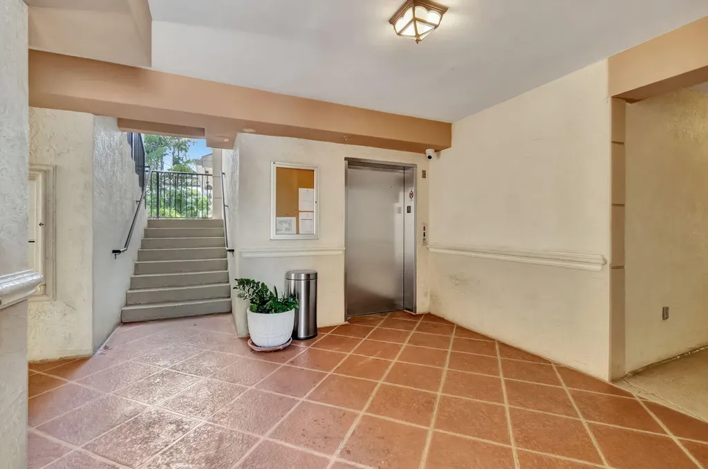 3317 Tuscany Way Boynton Beach FL 33435