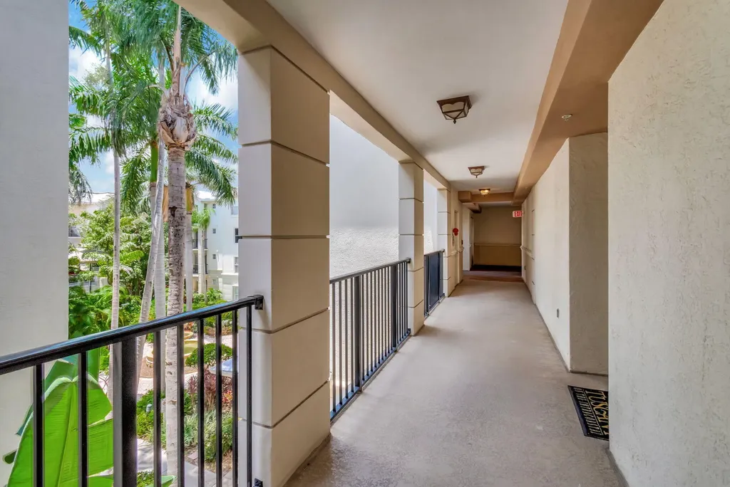 3317 Tuscany Way Boynton Beach FL 33435