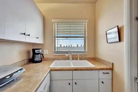 100 Shore Court North Palm Beach FL 33408