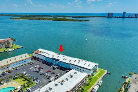 100 Shore Court North Palm Beach FL 33408