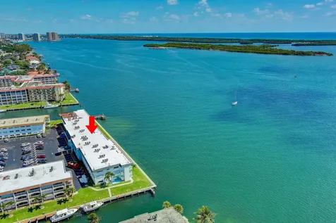 100 Shore Court North Palm Beach FL 33408