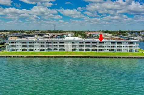 100 Shore Court North Palm Beach FL 33408
