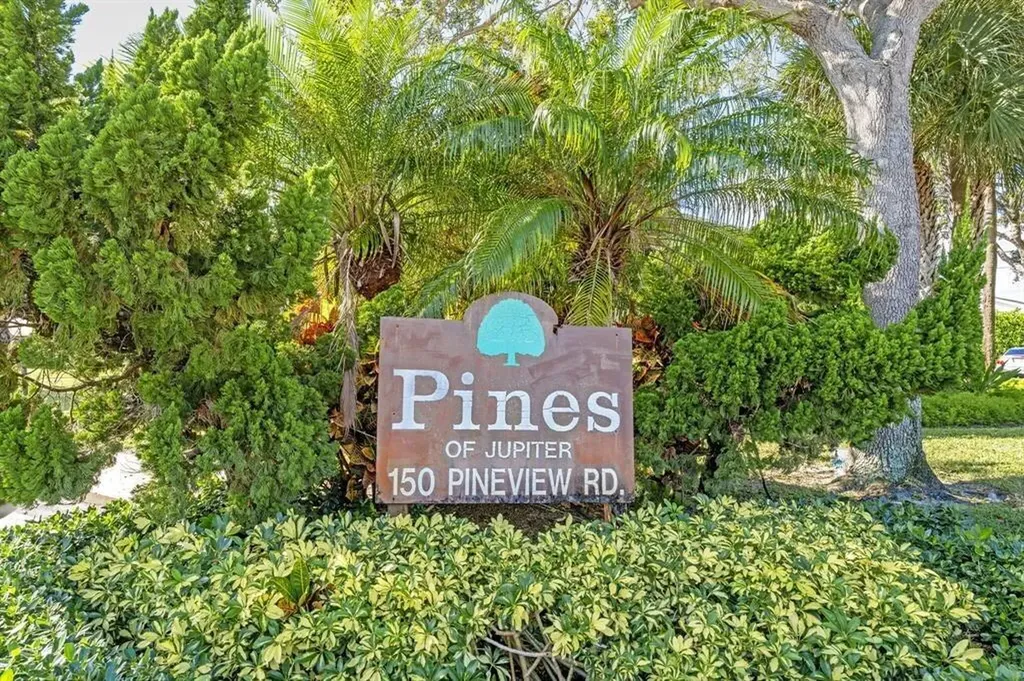 150 Pineview Road Jupiter FL 33469