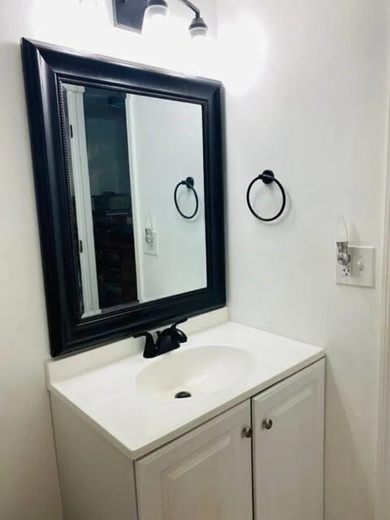 150 Pineview Road Jupiter FL 33469
