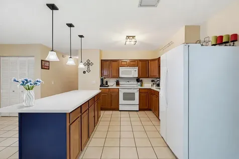 1864 SE Lafayette Street Stuart FL 34997