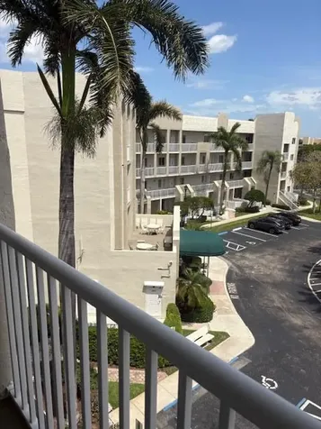 7727 Southampton Terrace Tamarac FL 33321
