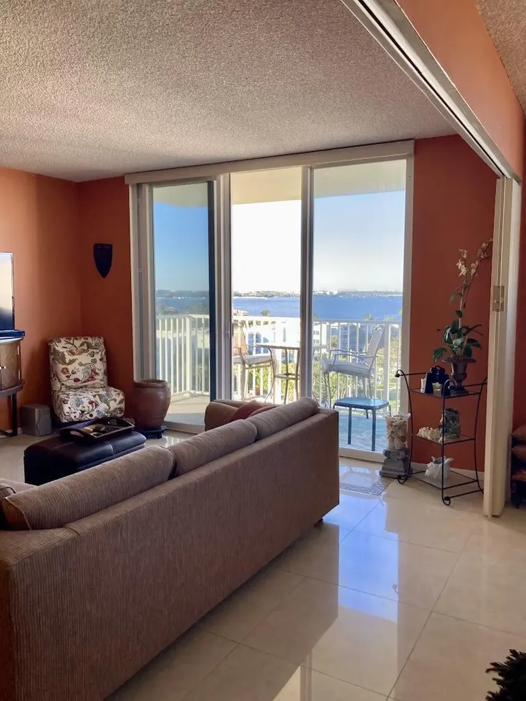 3540 S Ocean Boulevard South Palm Beach FL 33480