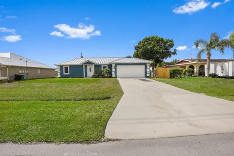 2138 SW Janette Avenue Port St Lucie FL 34953