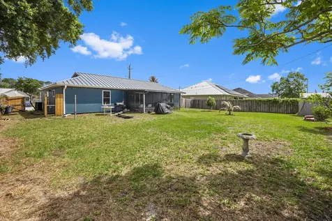 2138 SW Janette Avenue Port St Lucie FL 34953