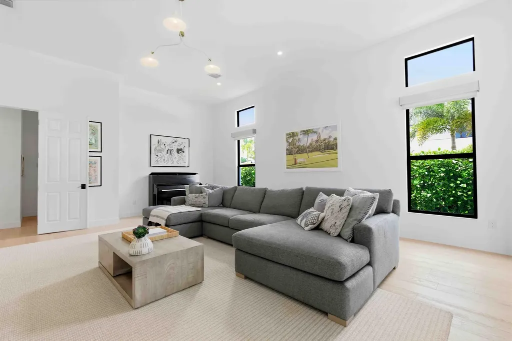 9593 Vescovato Way Boca Raton FL 33323