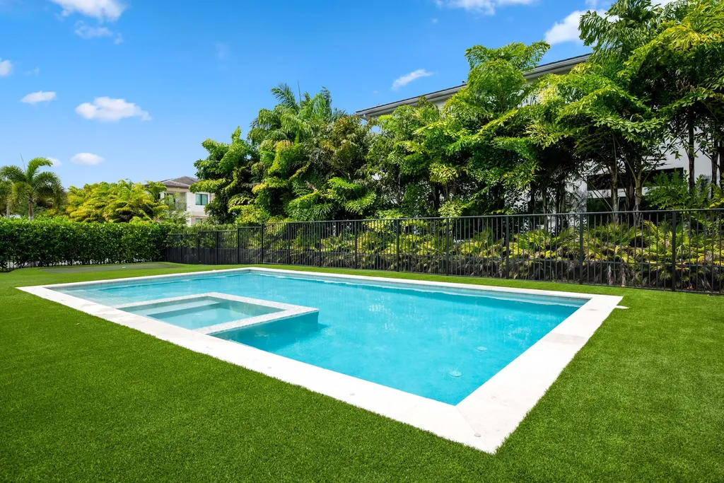9593 Vescovato Way Boca Raton FL 33323