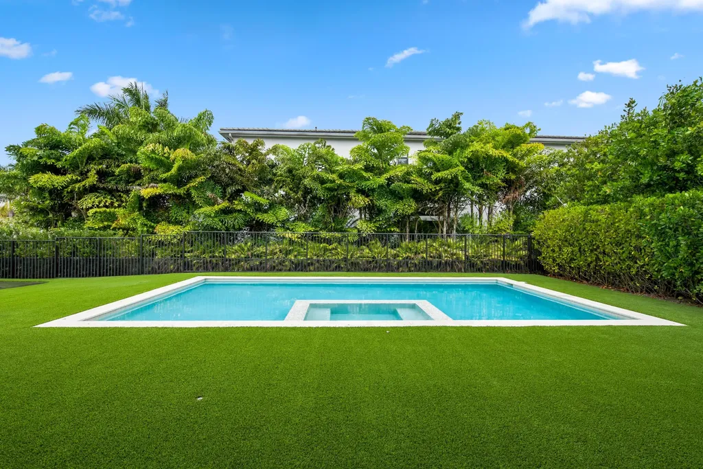 9593 Vescovato Way Boca Raton FL 33323