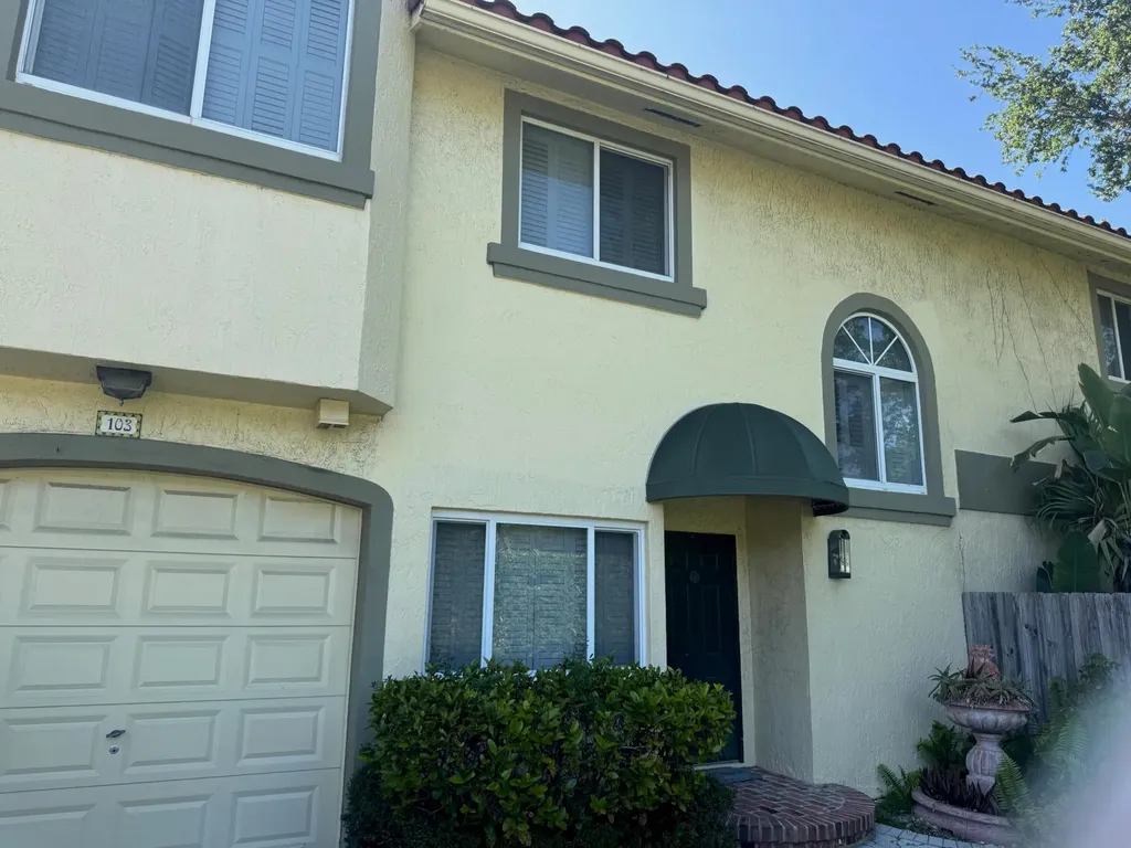 103 NE 14th Avenue Fort Lauderdale FL 33301