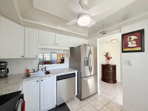 2901 NW 48th Avenue Lauderdale Lakes FL 33313