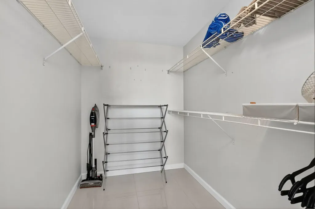 625 Casa Loma Boulevard Boynton Beach FL 33435