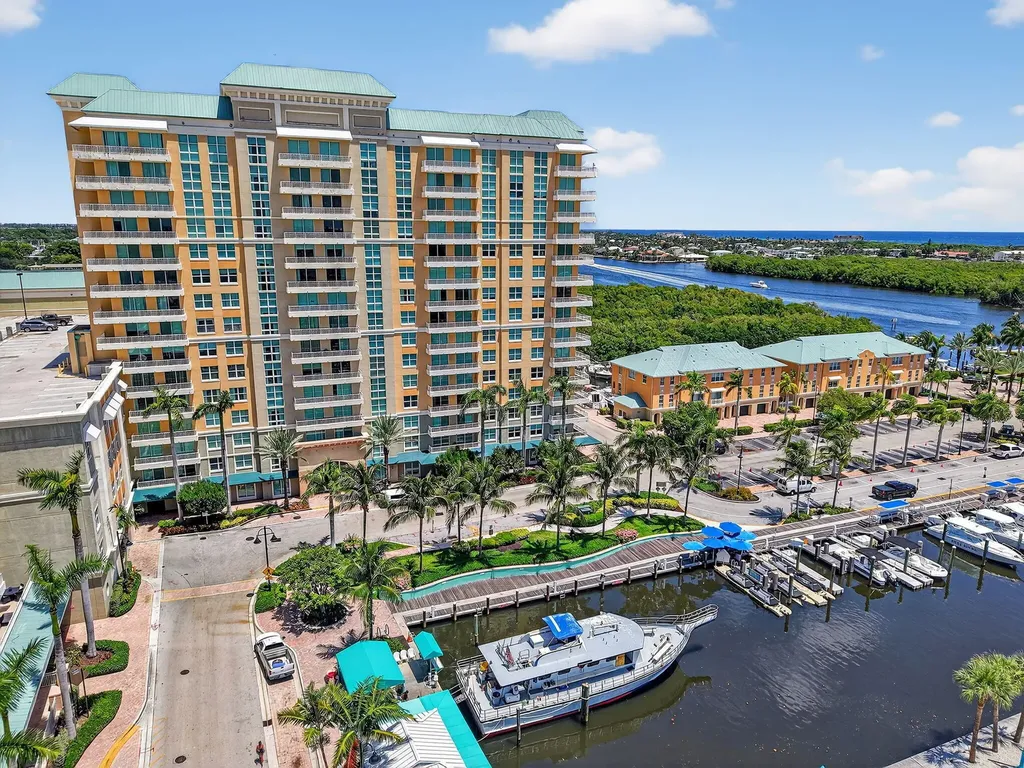 625 Casa Loma Boulevard Boynton Beach FL 33435