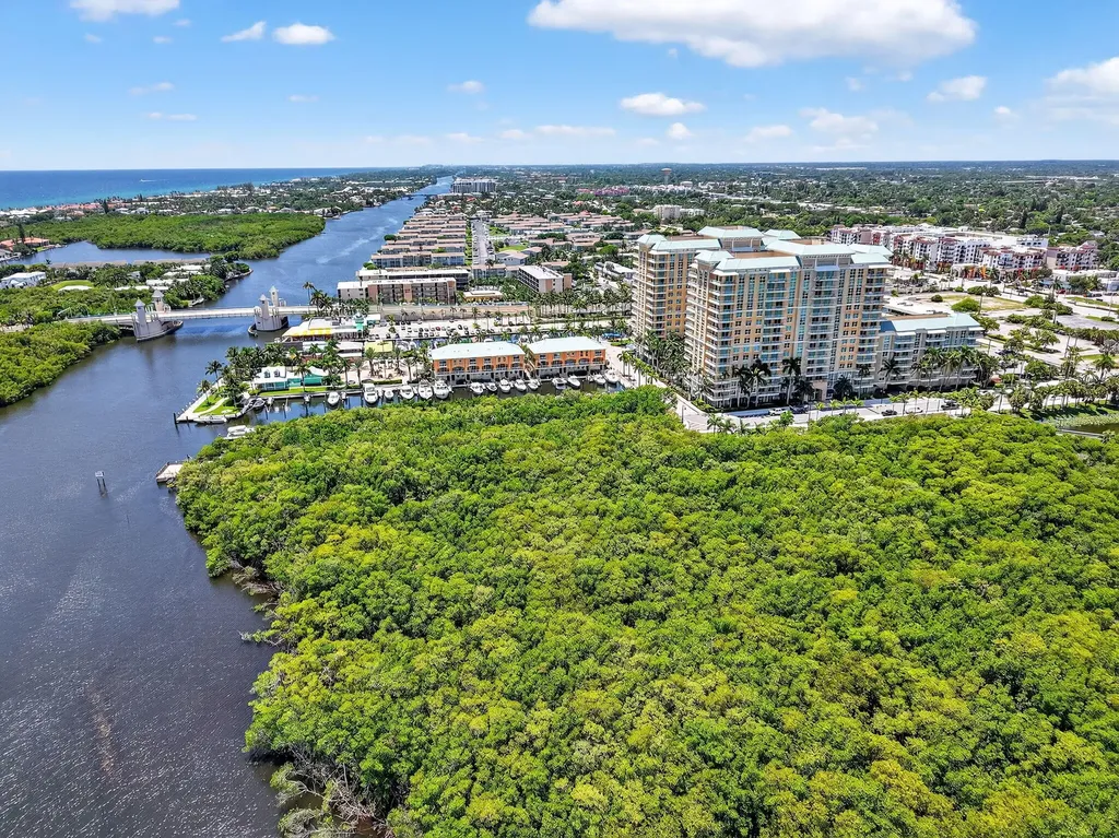 625 Casa Loma Boulevard Boynton Beach FL 33435