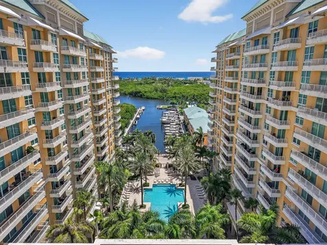 625 Casa Loma Boulevard Boynton Beach FL 33435
