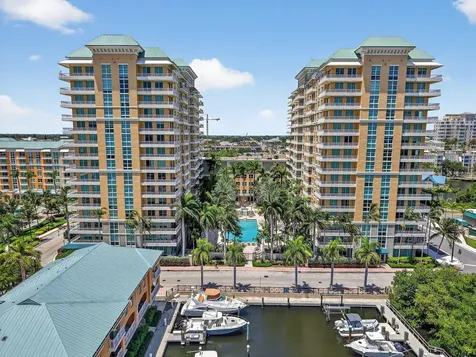 625 Casa Loma Boulevard Boynton Beach FL 33435