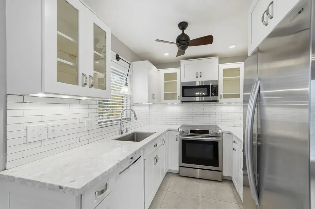 373 Tuscany G Delray Beach FL 33446