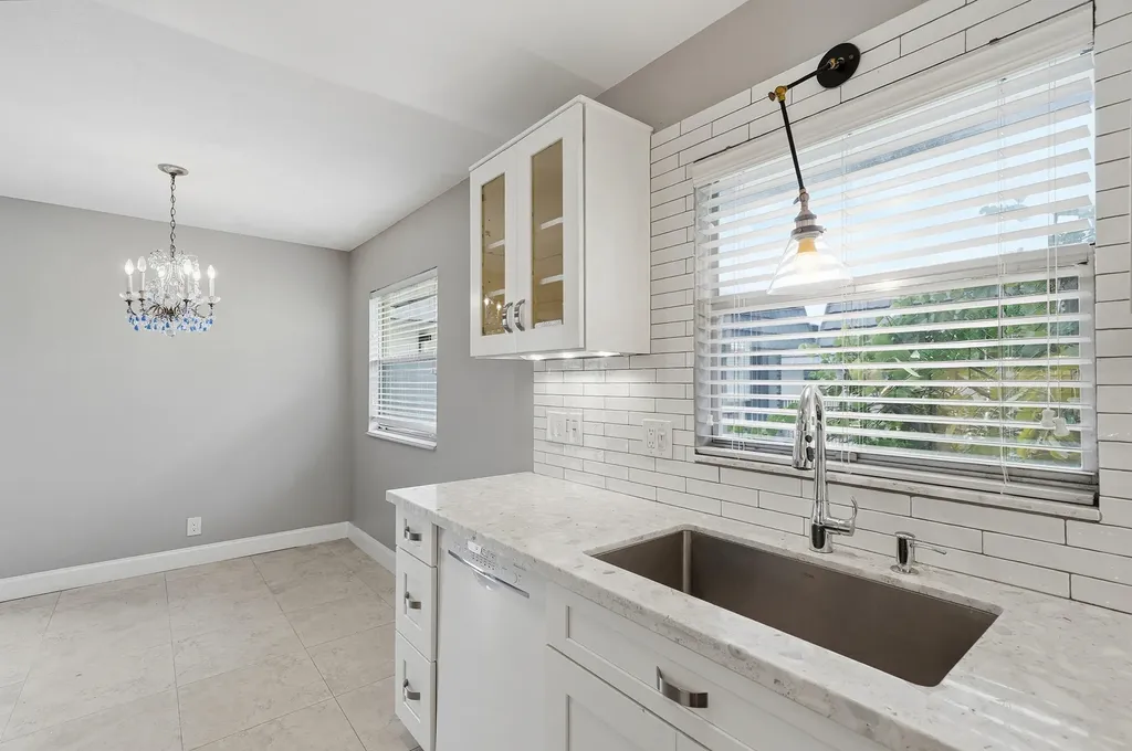 373 Tuscany G Delray Beach FL 33446