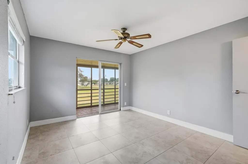 373 Tuscany G Delray Beach FL 33446