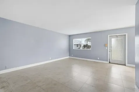 373 Tuscany G Delray Beach FL 33446