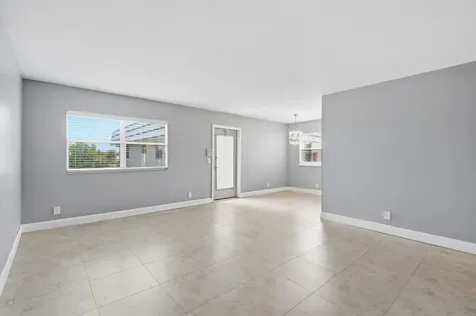 373 Tuscany G Delray Beach FL 33446